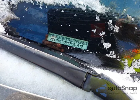 2015 Chrysler Town & Country Touring-L из США, поврежденный, VIN 2C4RC1CG9FR522413